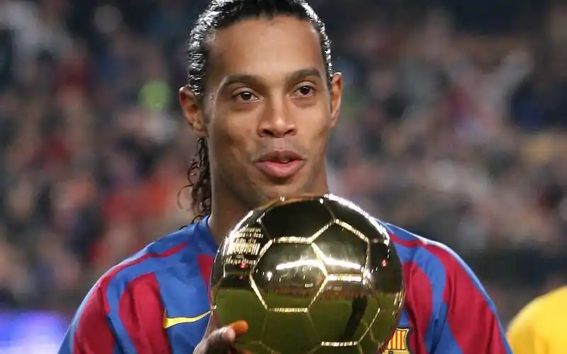 评论员关注 评论员关注