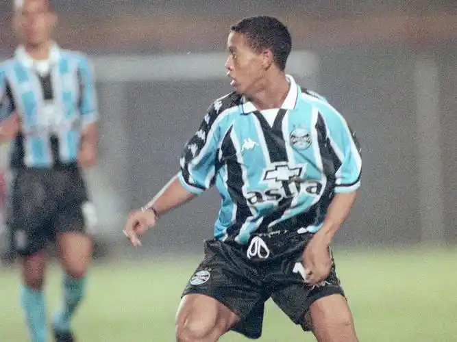 这背后反映 这背后反映